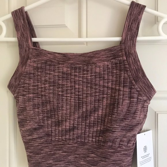 NWT Athleta Revolve Seamless Cami Size Small - Picture 6 of 9